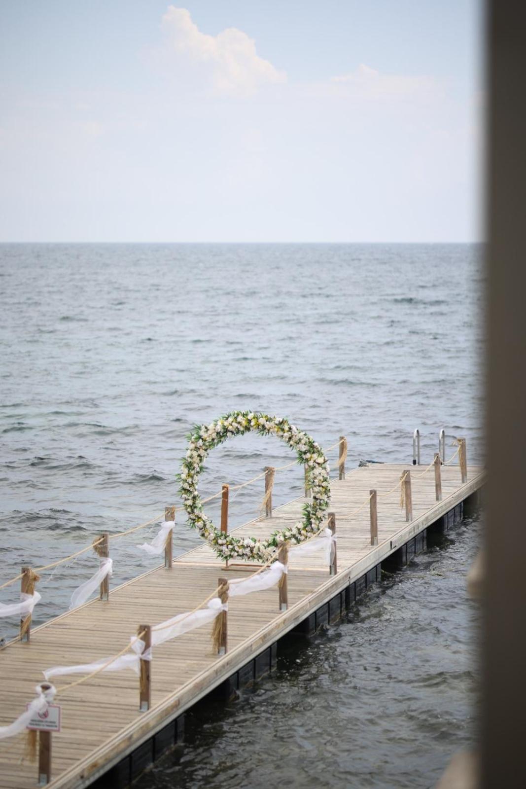 Lavantali Konak Otel Restoran Seferihisar Luaran gambar