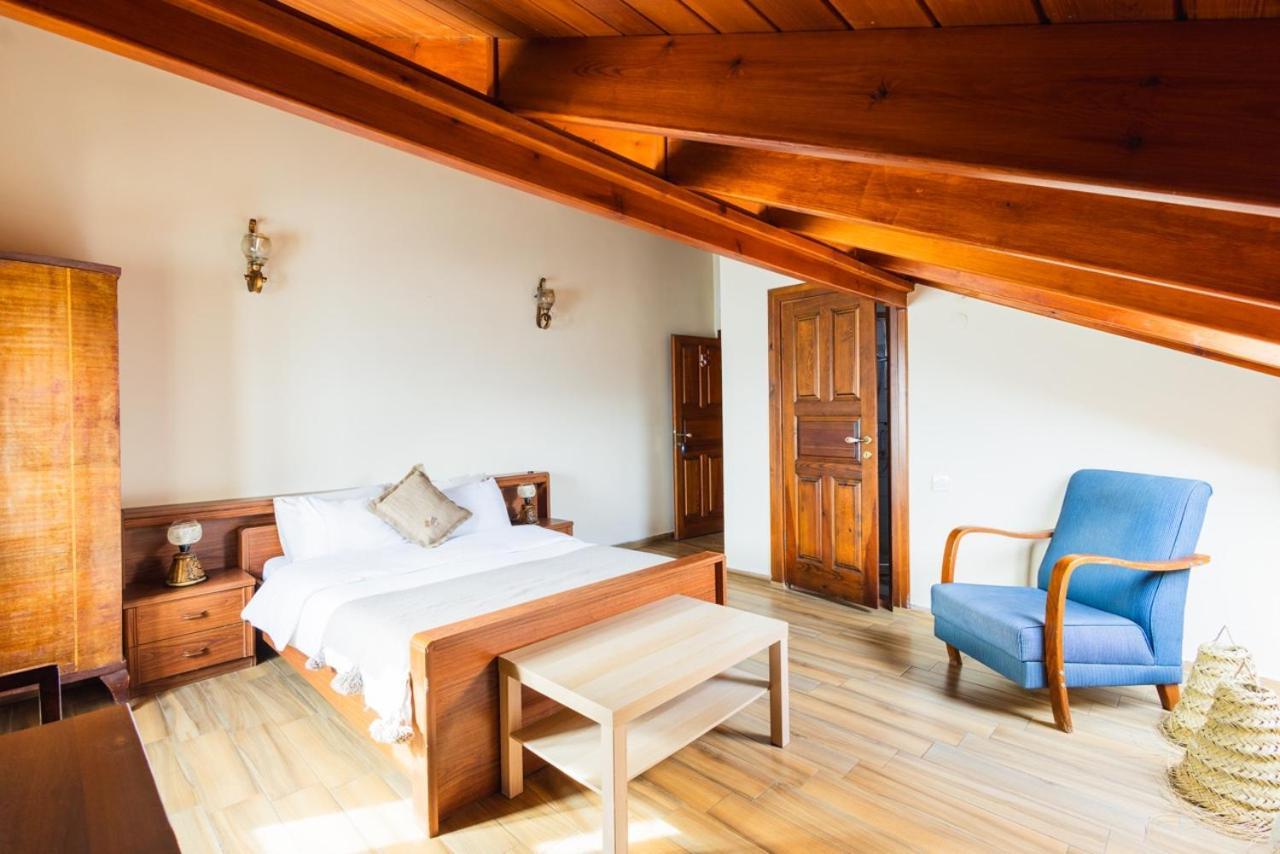 Lavantali Konak Otel Restoran Seferihisar Luaran gambar