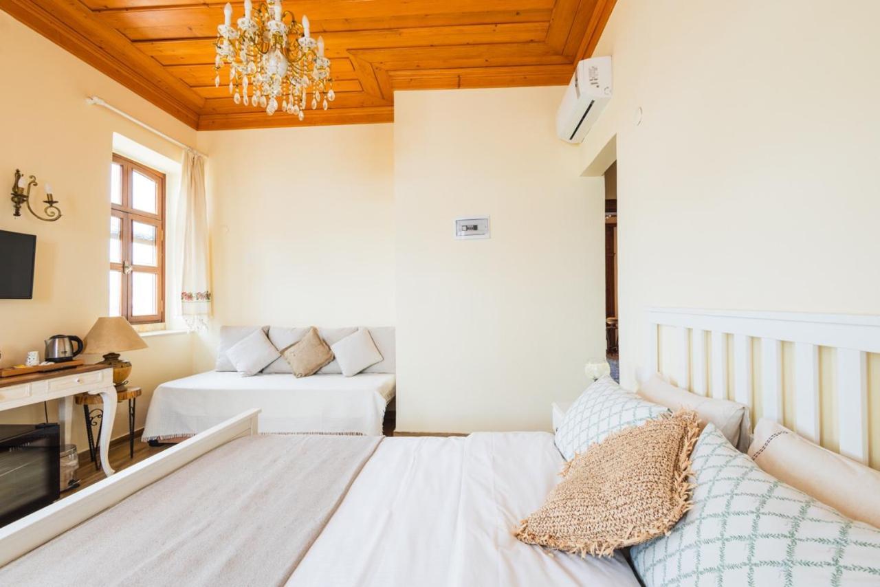 Lavantali Konak Otel Restoran Seferihisar Luaran gambar