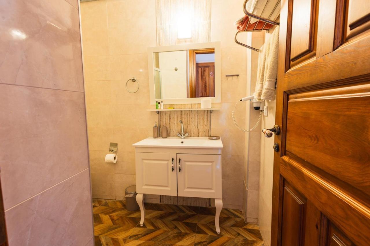 Lavantali Konak Otel Restoran Seferihisar Luaran gambar